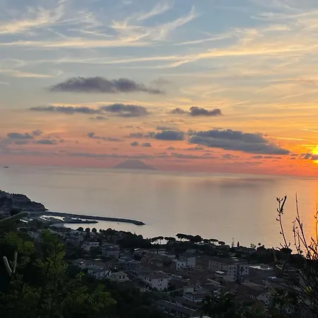 Alojamento de Acomodação e Pequeno-almoço Casa Natura 40 Parghelia